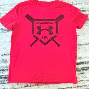 Boys Youth XS Red Logo Under Armour Heatgear Baseball T Shirt Loose Fit